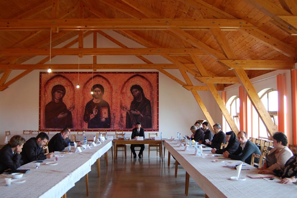 Simpozion național de teologie la Timișoara 72253