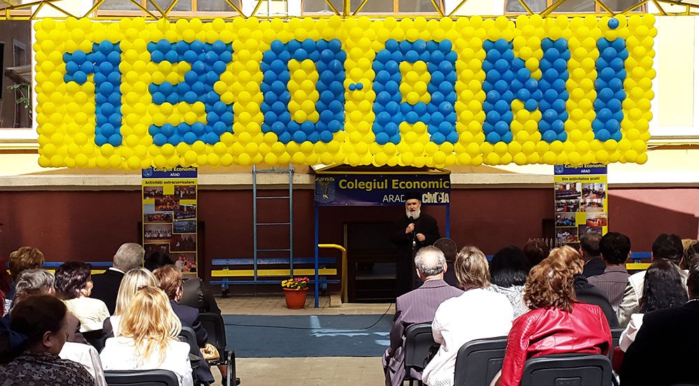 130 de ani de învăţământ economic arădean 72210