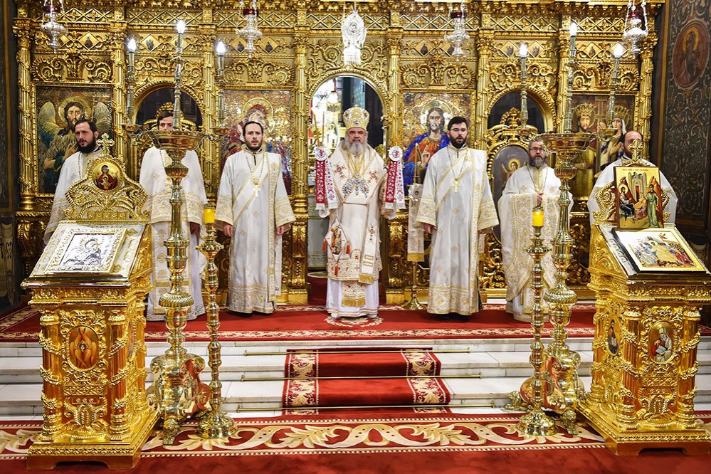 Biserica, locul închinării în duh şi adevăr 72214