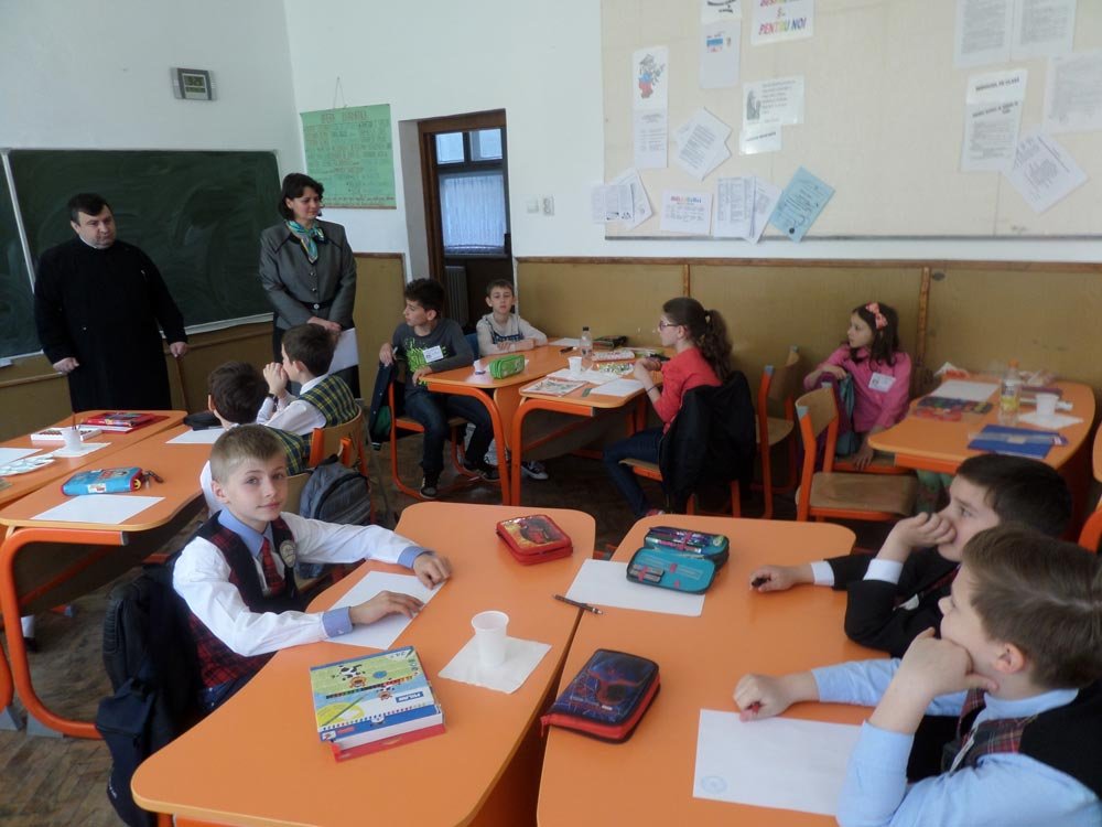 Concurs interdisciplinar la Moineşti 72178