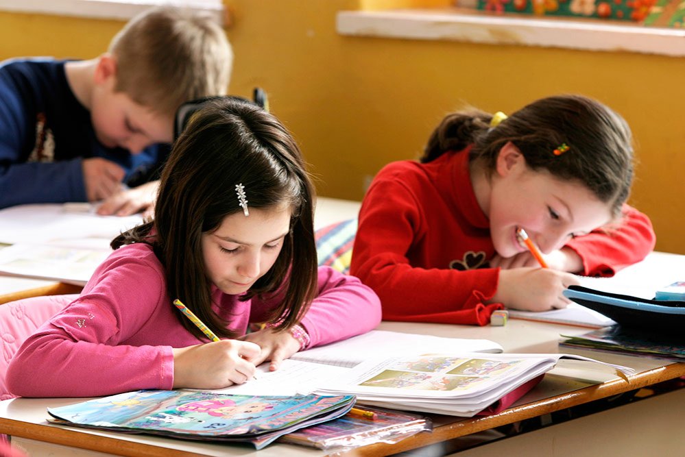 Încep testările la ciclurile primar şi gimnazial 72171