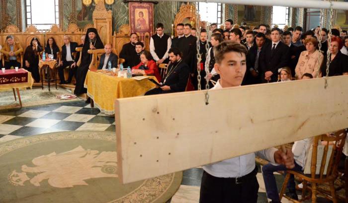 Hramul Seminarului teologic din Giurgiu 72131