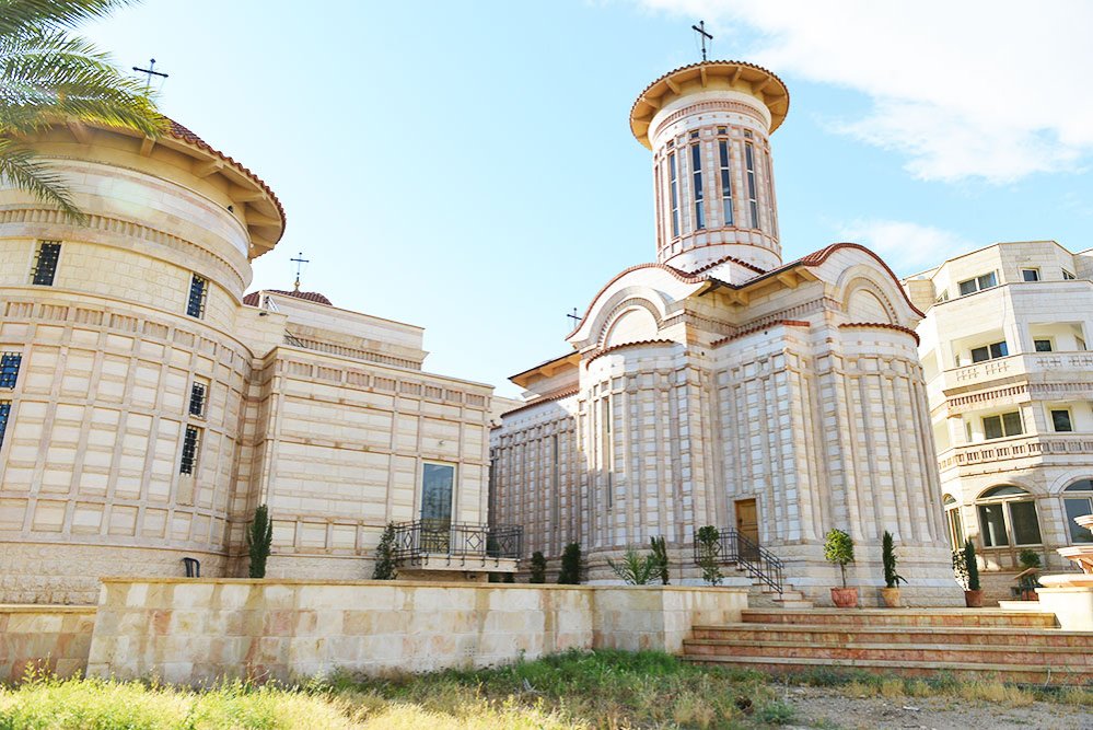 O candelă aprinsă pentru neamul românesc în Ţara Sfântă 72146