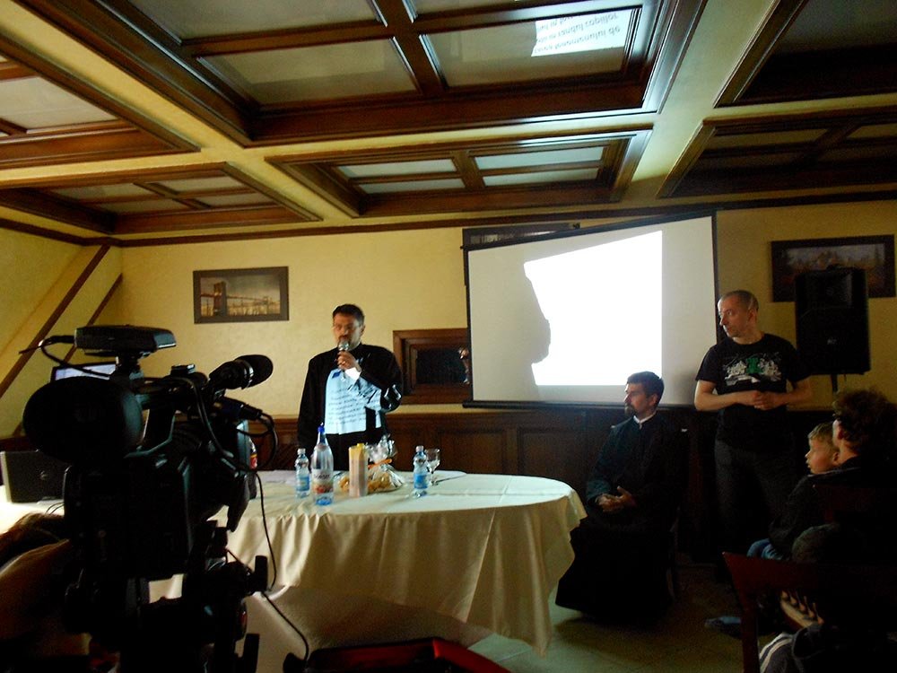 Un nou proiect social derulat de parohia ieşeană „Sfântul Sava cel Sfinţit“ 72099