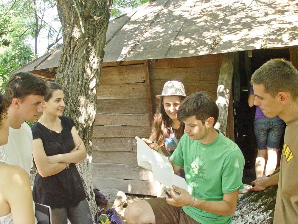 Restaurarea bisericii de lemn din Călugăreni 72067