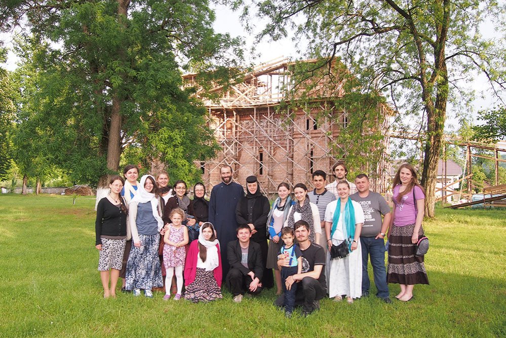 Activităţi catehetice şi pelerinaje cu tinerii clujeni 71859