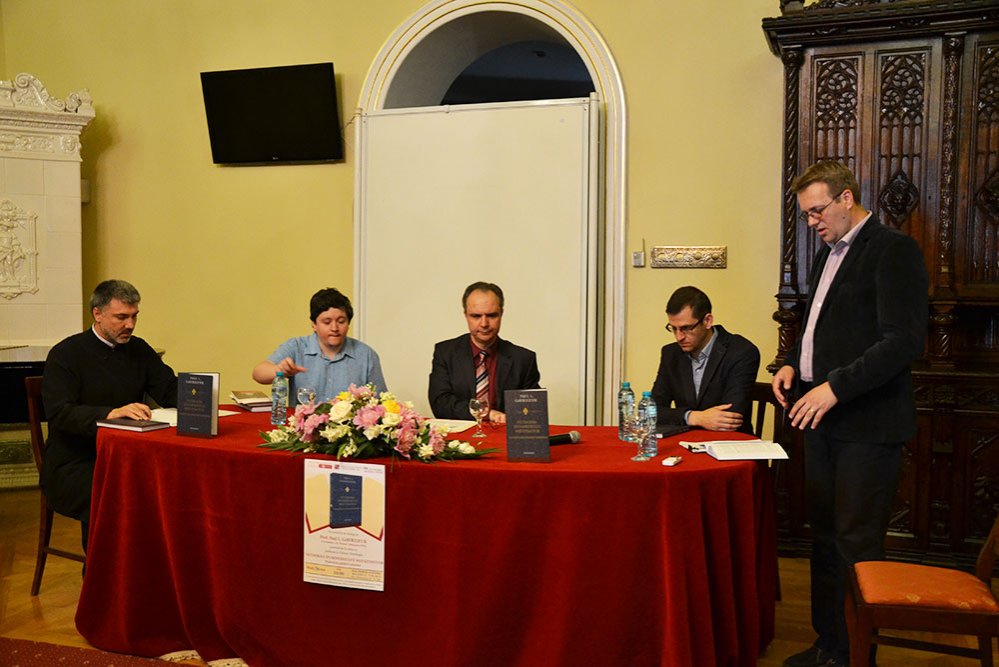Despre pătimirea Dumnezeului nepătimitor, cu prof. Paul L. Gavrilyuk 71855