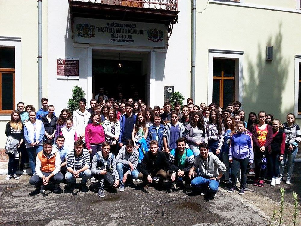 Simpozionul „Iubirea creştină“ la o nouă ediţie  71843