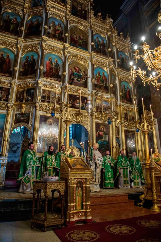 Pogorârea Duhului Sfânt la Catedrala Mitropolitană din Iaşi 71747