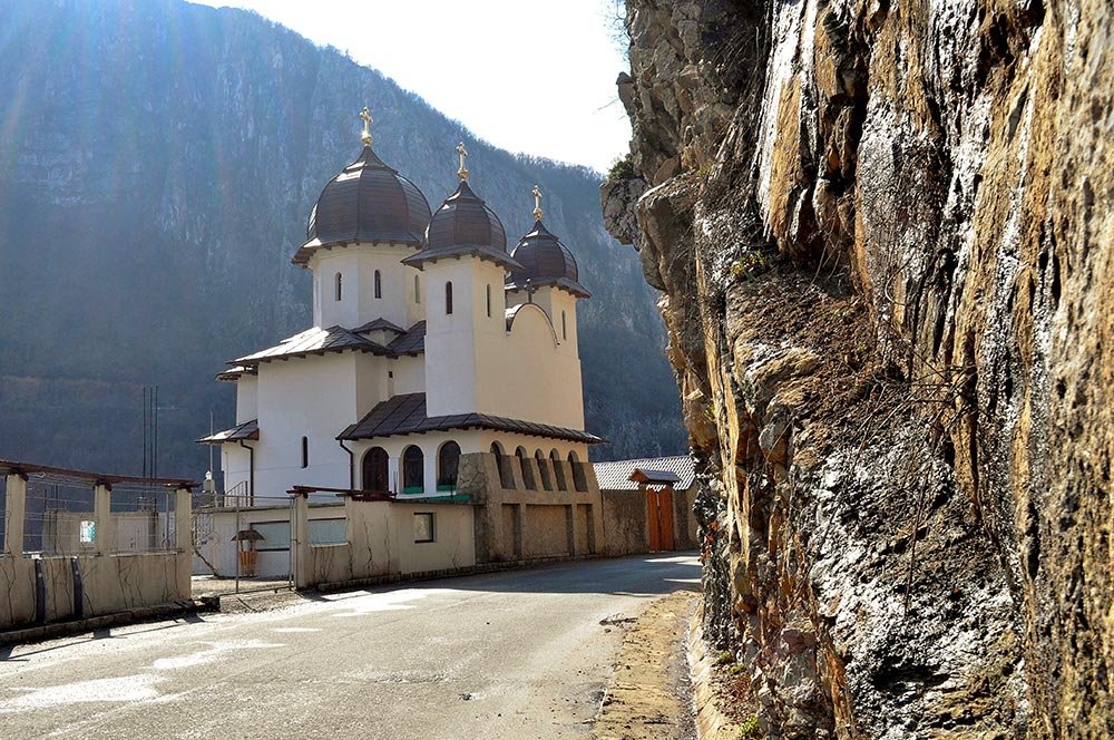 Liturghii arhierești la Rusalii și Sfânta Treime 71732