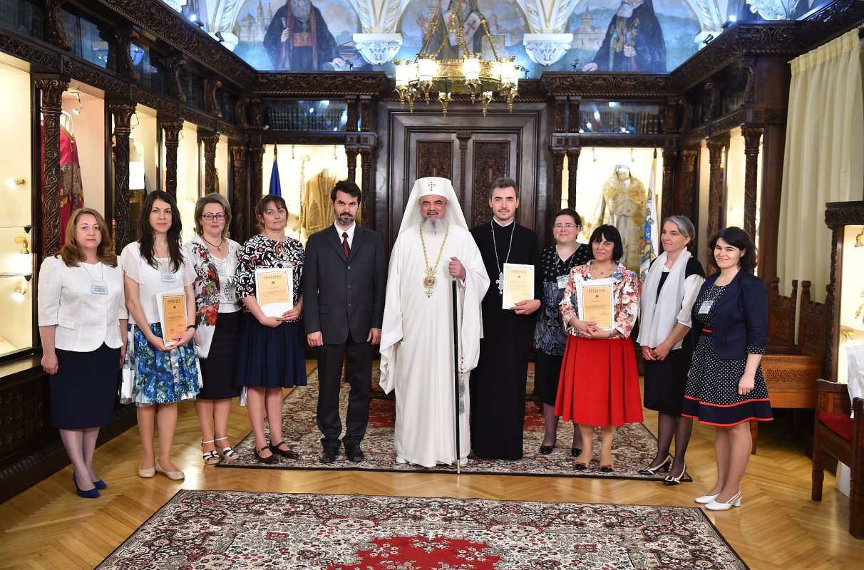 Câştigătorii concursului  de materiale didactice 71602