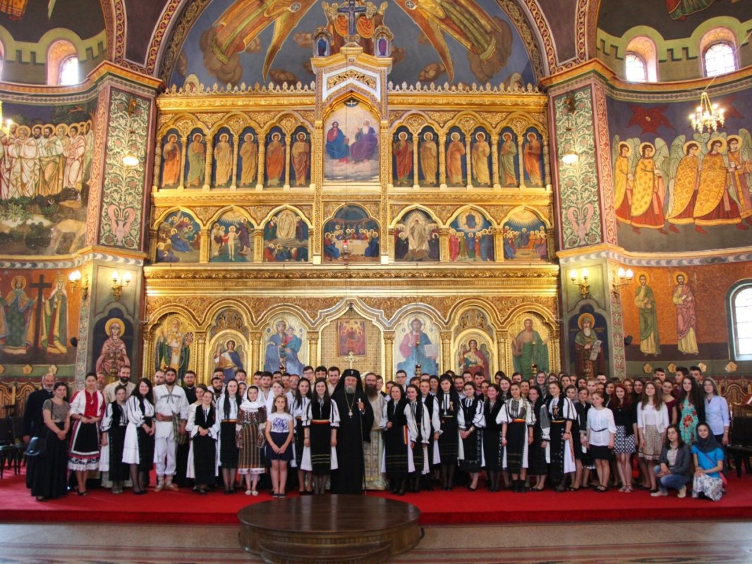 Prima reuniune a tinerilor ortodocşi din Sibiu 71595