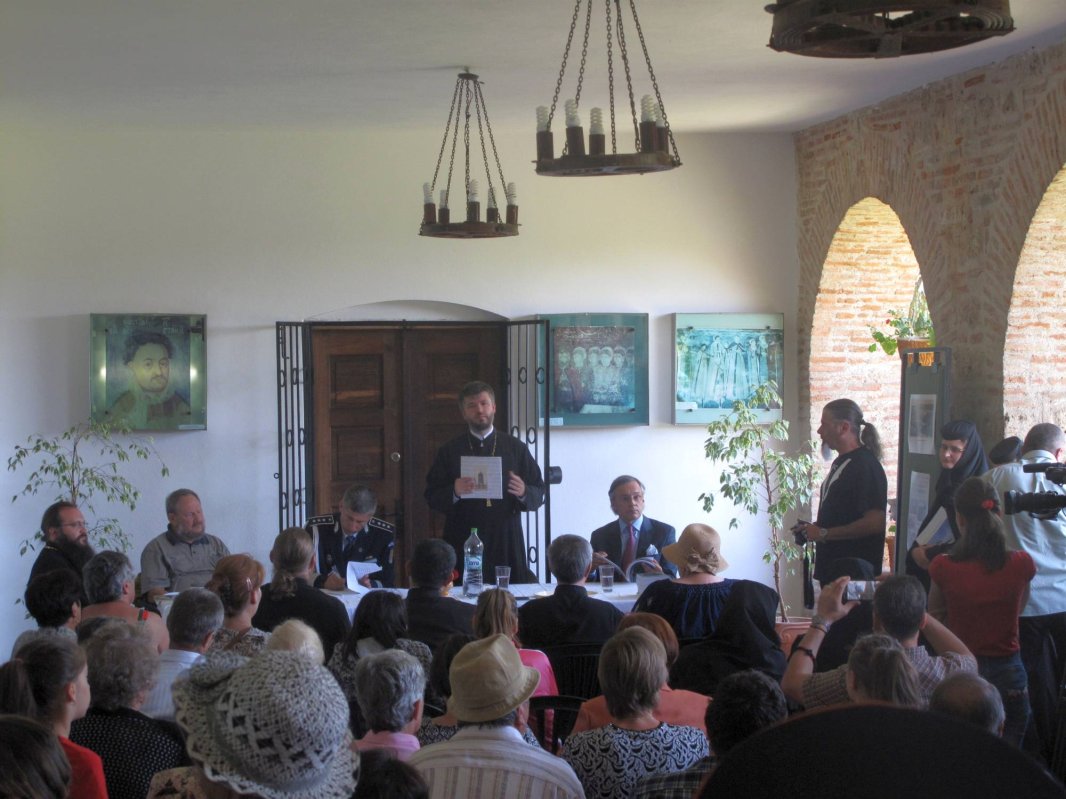 Lansarea lucrării „Mănăstirea Brebu. Tradiţie şi continuitate” 71559