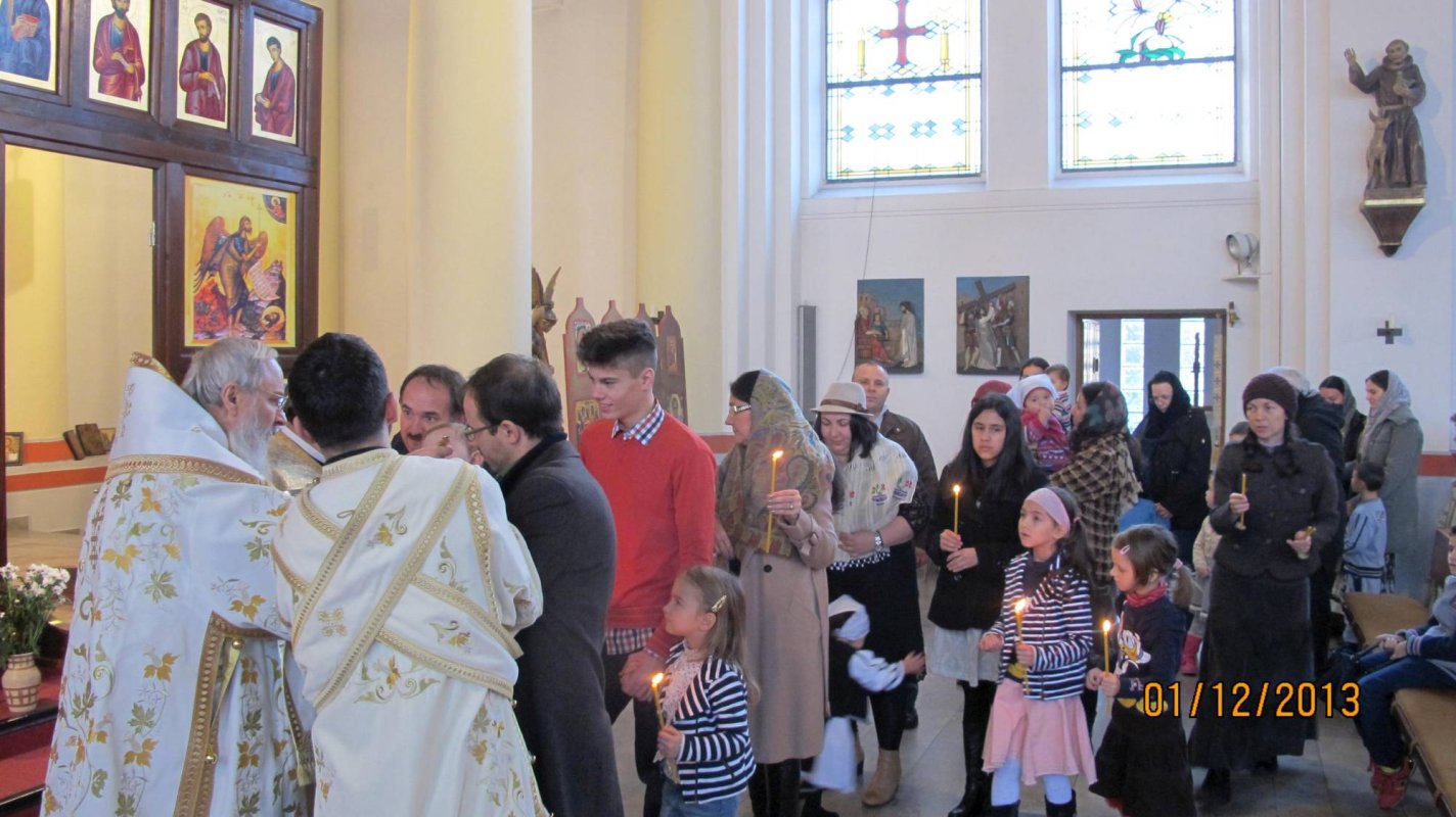 Hramul Parohiei românești din Essen, Germania 71471