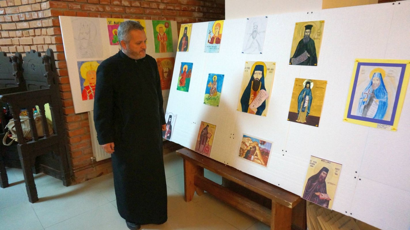 „Pe urmele Sfinţilor Români” la Parohia Mătăsari 71476