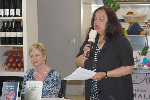 Un pod sufletesc în plin cenaclu 71488