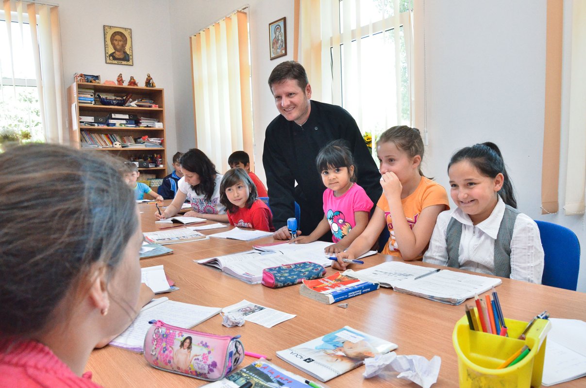 Dincolo de jertfă, bucuria de a ajuta semenii 71448