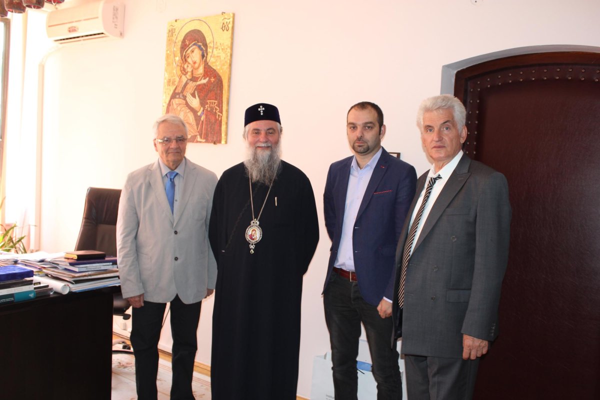 Oaspeţi de seamă la Centrul eparhial din Craiova 71396