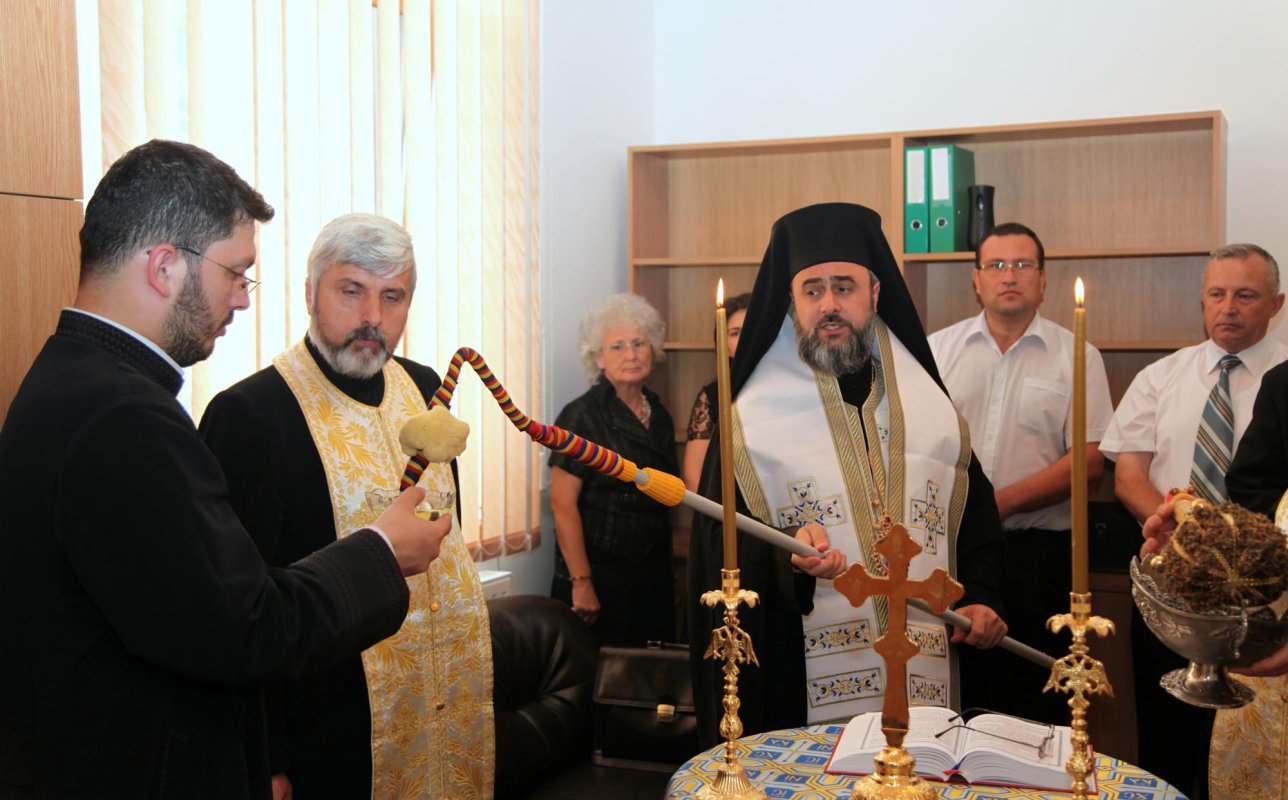 Centru de servicii funerare inaugurat la Buzău 71328