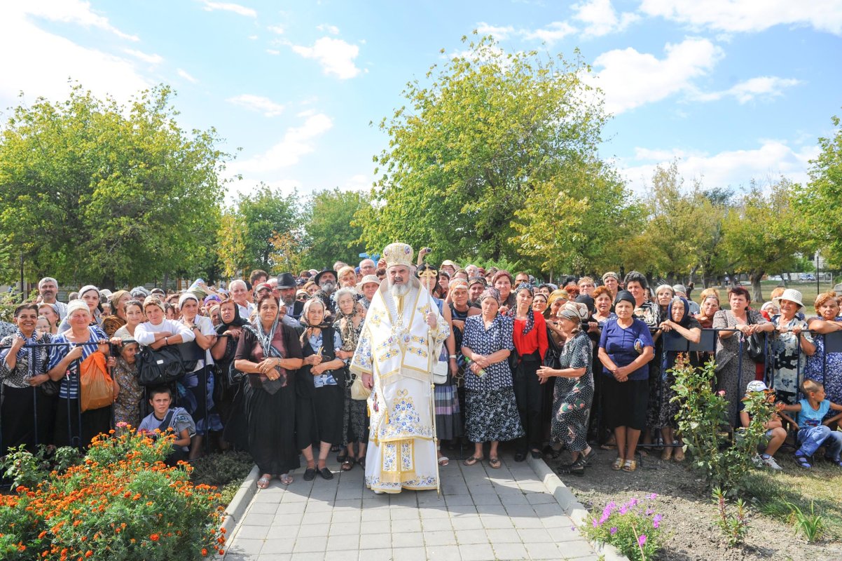 Dragoste pentru cei aflați în necazuri 71323