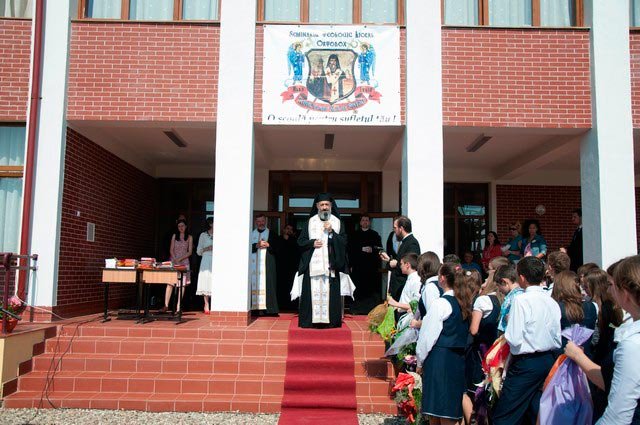 Festivităţi la Seminarul Ortodox şi la Colegiul Militar din Alba Iulia 71316