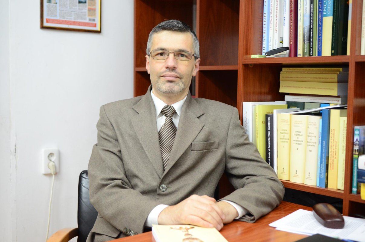 Reflecții asupra omului cu rost și fără rost 71312