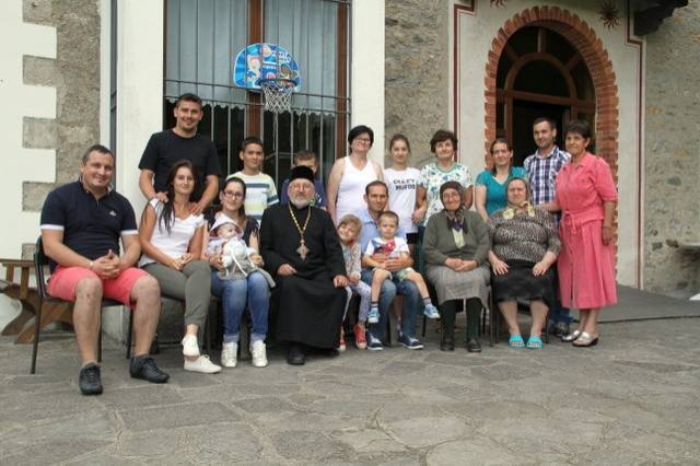 Tabără de creație pentru copiii români din Italia 71247