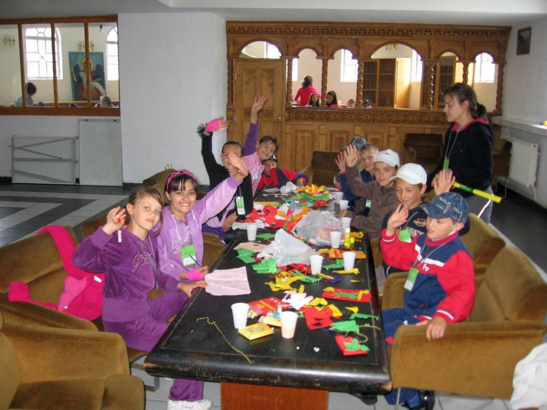 La Durău au început taberele de vară „Alege școala!” 71221