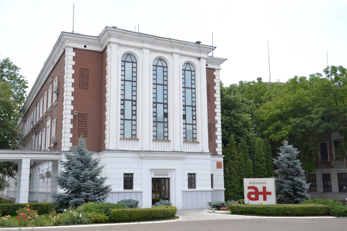 „Antibiotice”, continuitate și performanță românească 71179