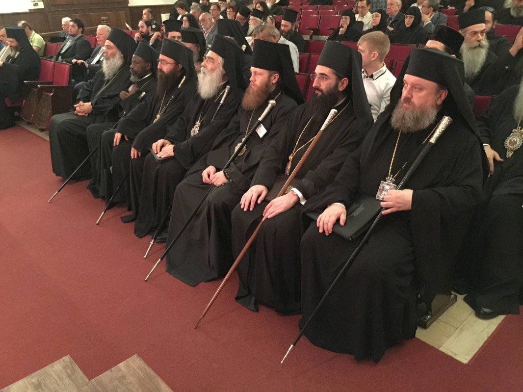 Congres internațional de teologie „Pavlia” în Grecia 71176