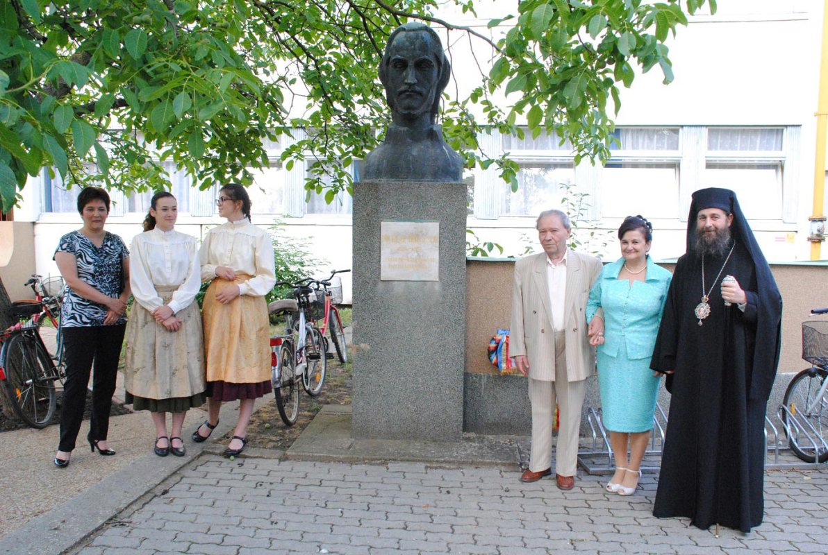 Liceul Românesc din Gyula, Ungaria, 65 de ani de la înființare 71148