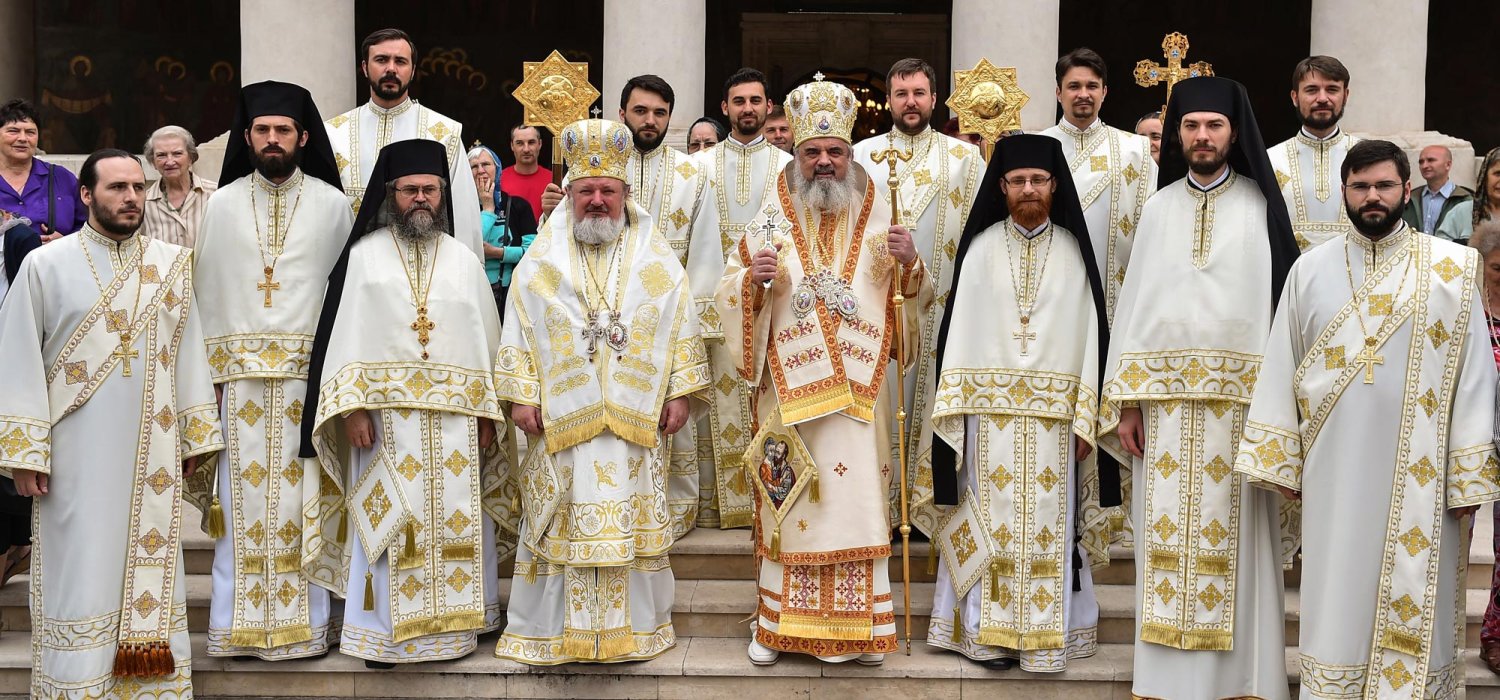 Corifeii Apostolilor, sărbătoriți la Catedrala Patriarhală 71118
