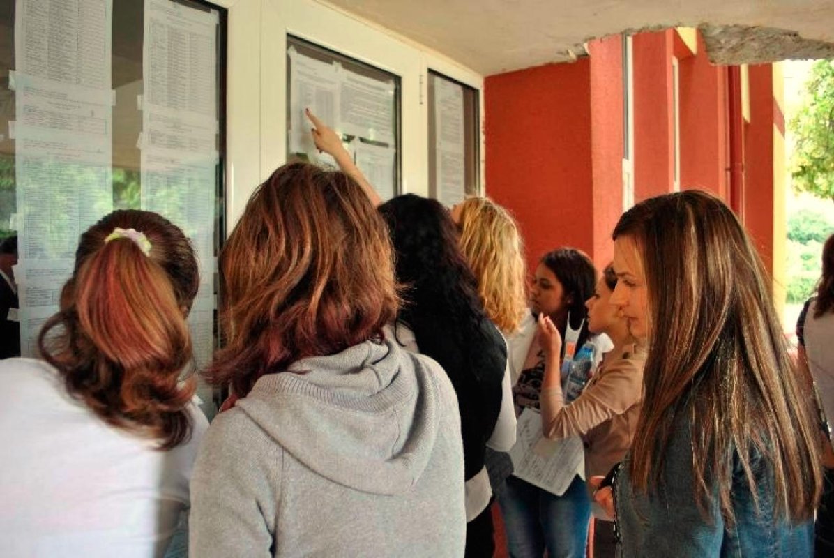 Rezultate mai bune la Evaluarea Naţională 71107