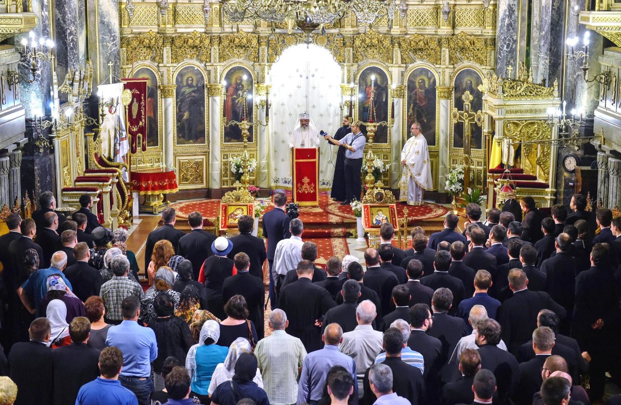 Cursuri pentru obţinerea gradelor profesionale în preoţie la Bucureşti 71071