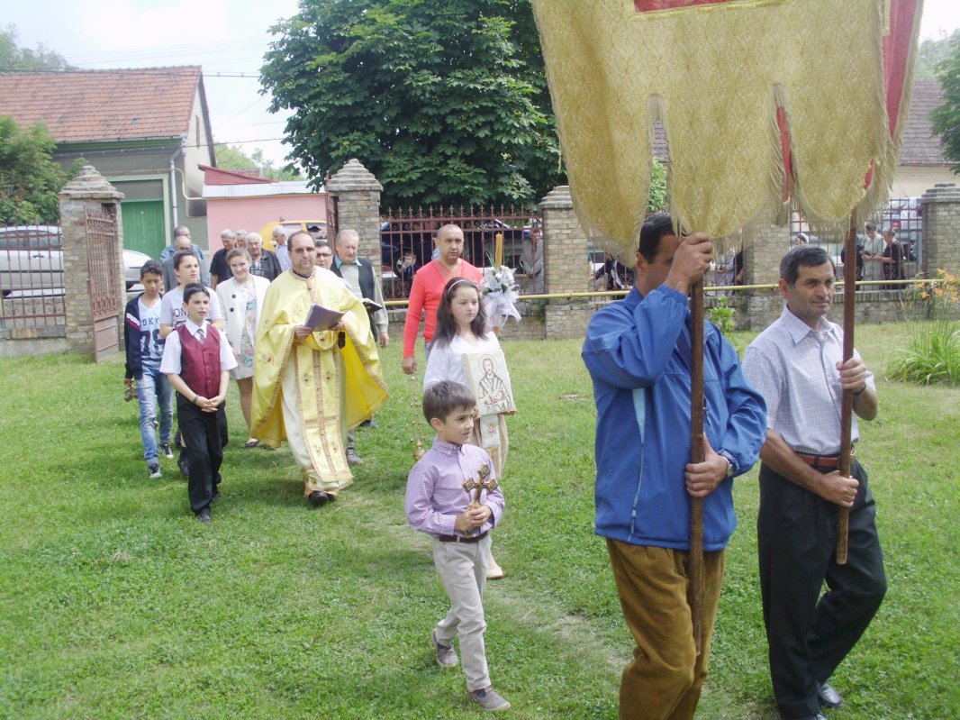 Hramul bisericii parohiale din Câlnic 71068