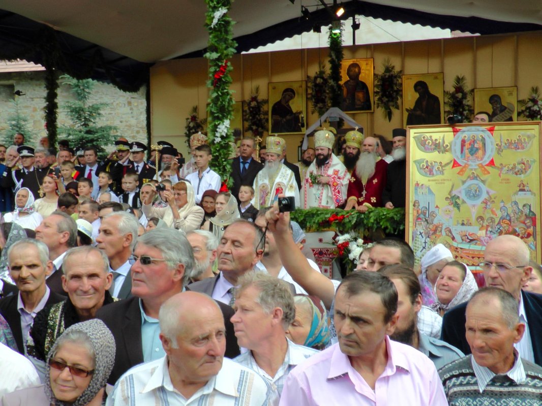 Binecredinciosul Voievod Ştefan cel Mare şi Sfânt, sărbătorit la Putna 70999
