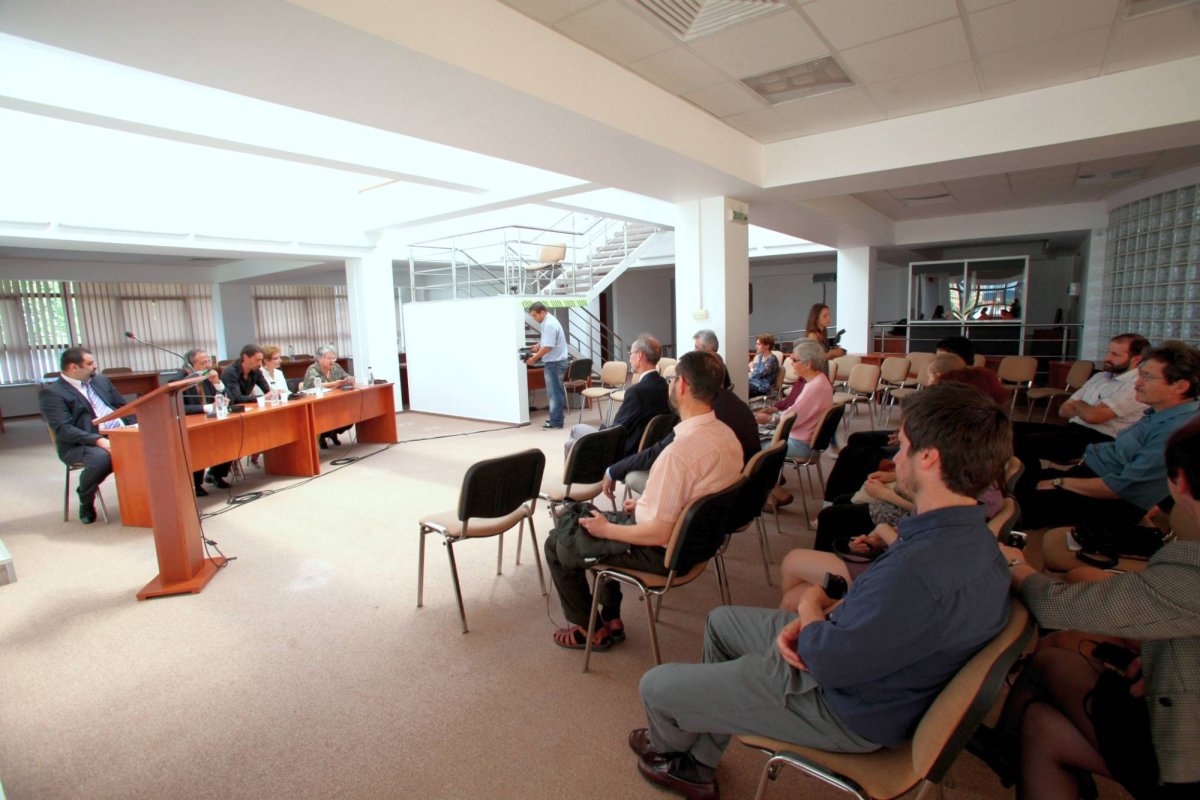 Dezbatere despre moralitatea mass-media, la Sibiu 70983