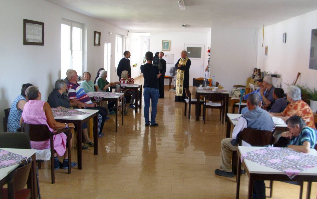 Daruri pentru vârstnicii de la azilul din Marpod 70932