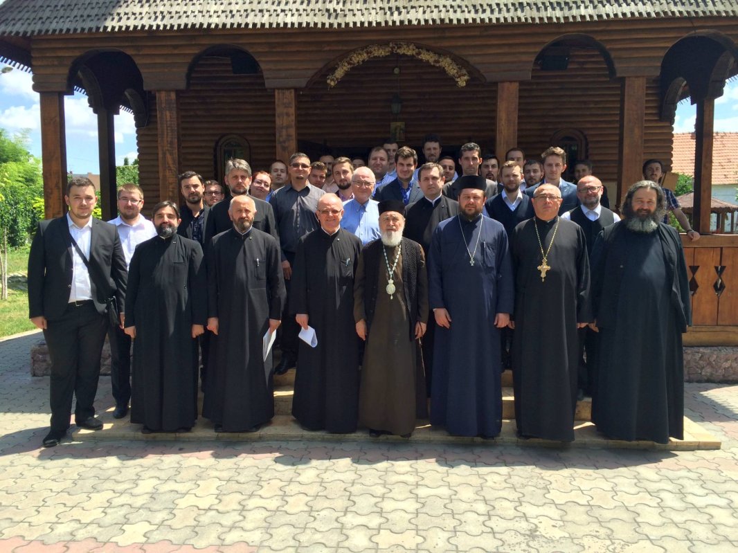 Examenul de disertație la Facultatea de Teologie din Arad 70916