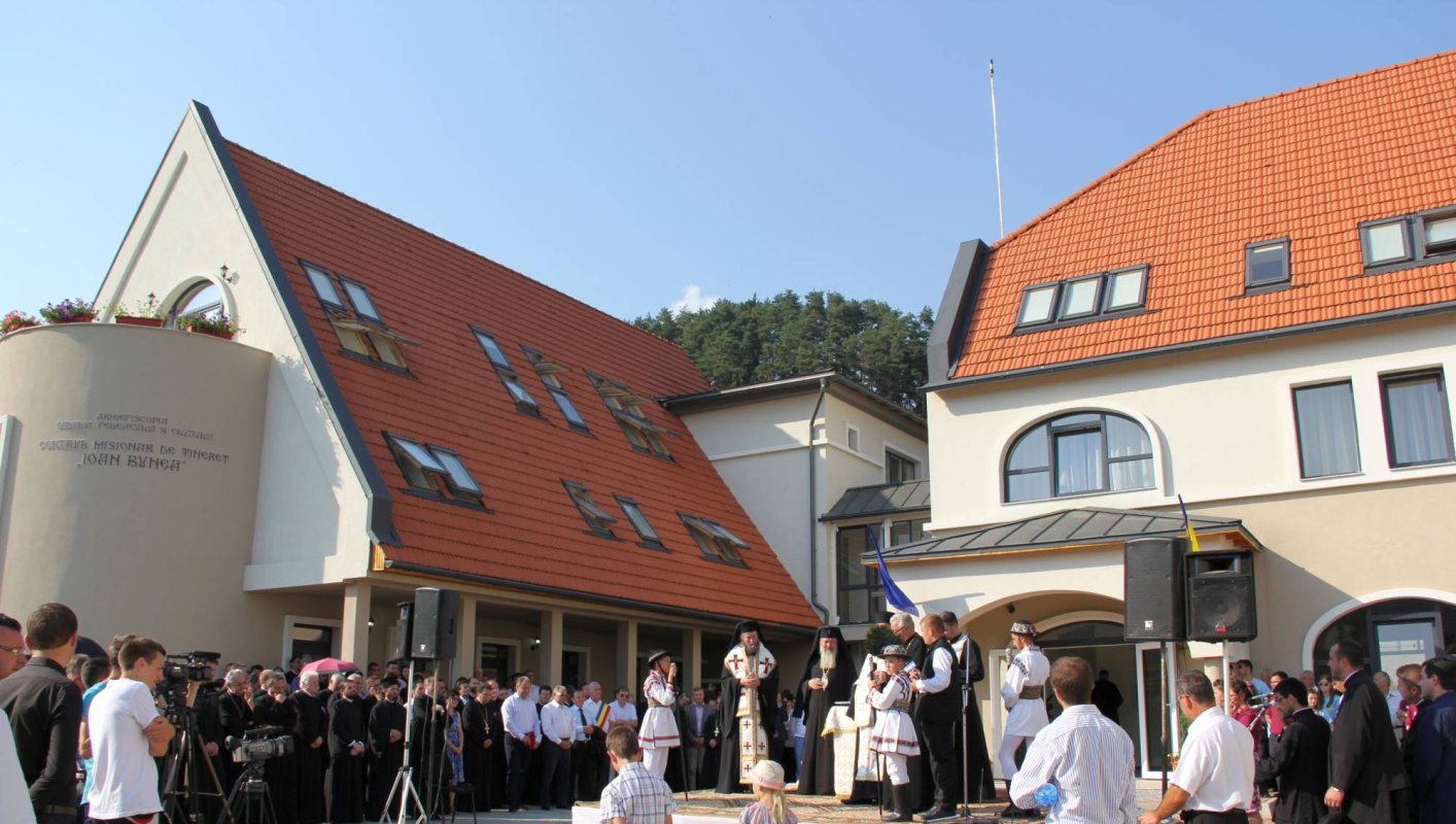 „Mărturisitor pentru cauza catehizării tineretului“ 70911