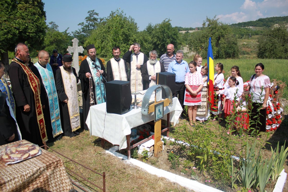 Vasile Militaru, comemorat la Ocnele Mari 70813