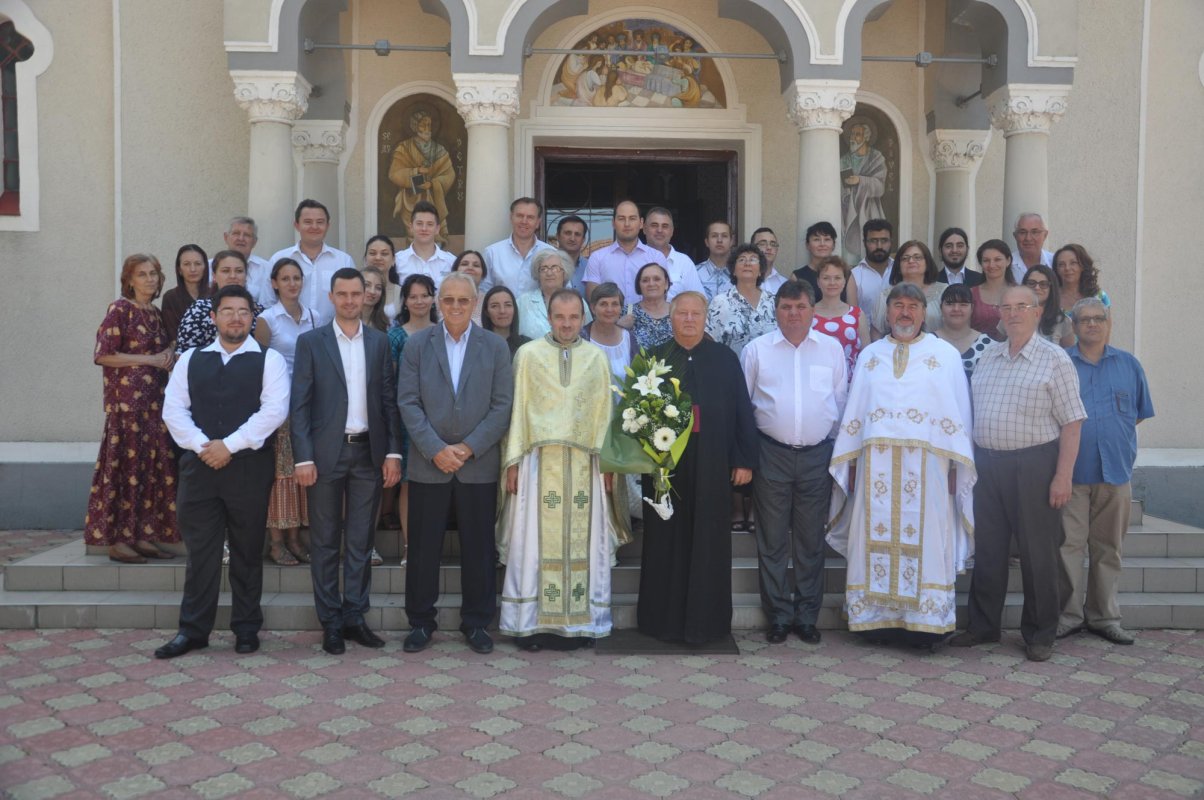 Corul "Doina Banatului", misiune în Parohia Vinga 70791