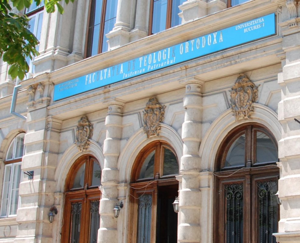 Înscrieri la Facultatea de Teologie Ortodoxă din Bucureşti 70799