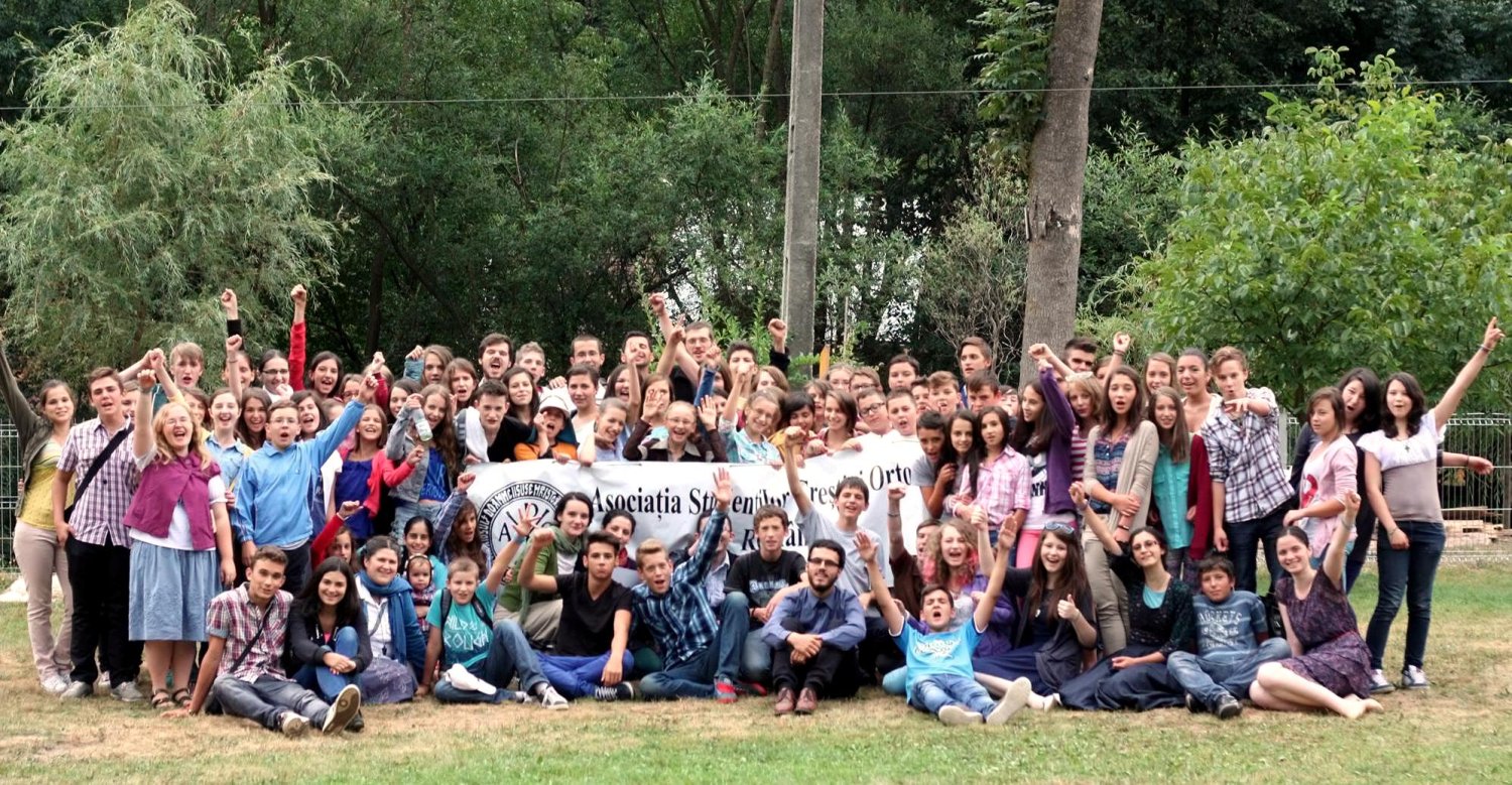 Pelerinaj şi tabără pentru tinerii clujeni 70786