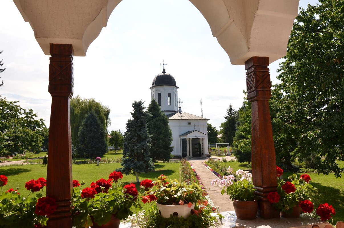 Schimonahia Melania Toma, opt decenii de despătimire și șlefuire a sufletului 70714