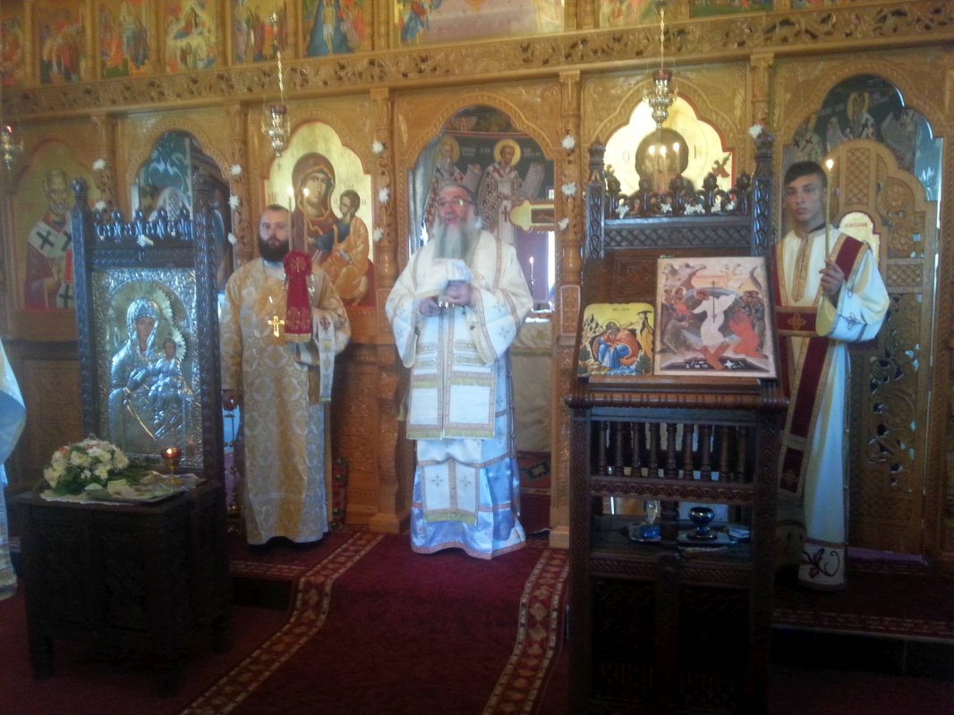 Slujiri arhierești în Eparhia Severinului 70656