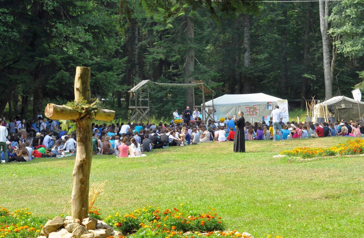 Nemţişor, ziua a II-a: Întâlnire cu Sfântul Ioan cel Nou de la Suceava 70590