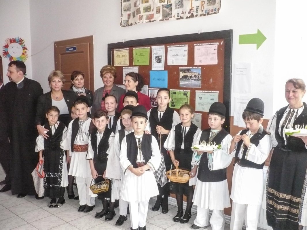 Cerc de lectură pentru copii la Parohia Râu Sadului 70526