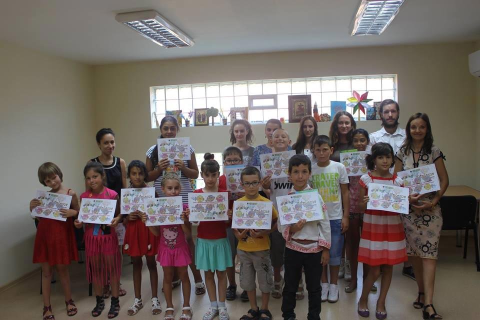 Activităţi la centrele de zi ale Arhiepiscopiei Craiovei 70497