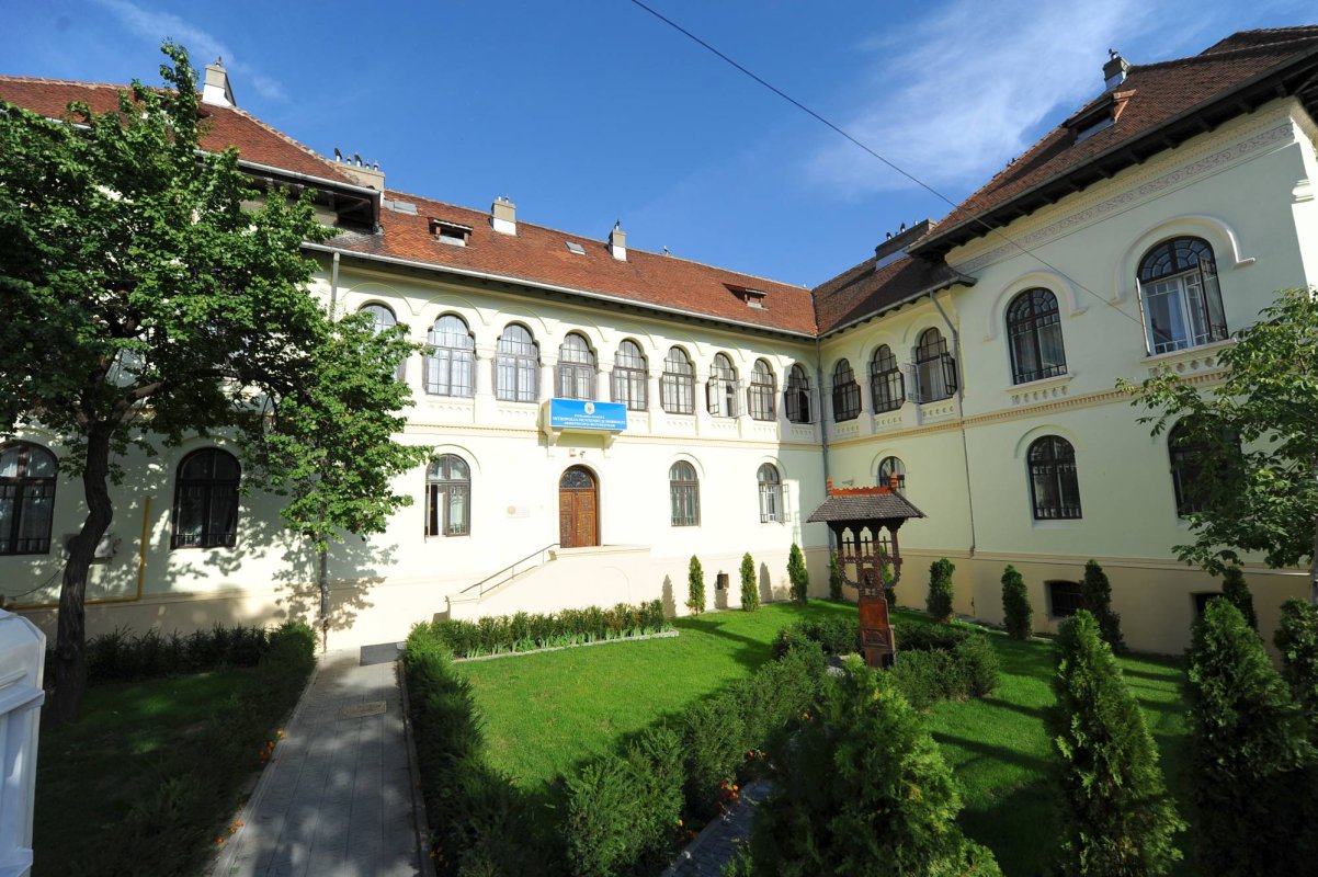 Înscrieri pentru examenul de capacitate preoţească 70414